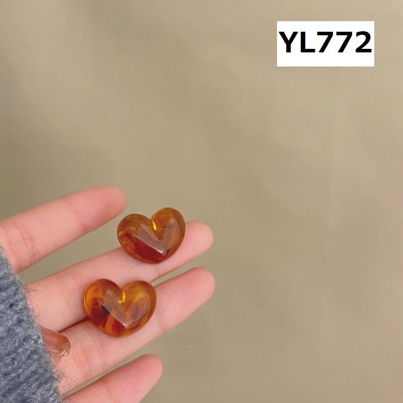 スタッドピアス アクセサリー 琥珀色 アンバーカラー レディース 女性用 商品画像3