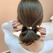 ヘアゴム 髪ゴム 単品 ヘアアクセサリー レディース 女性 ガールズ シンプル 丸 ボール 3連 髪留め まとめ髪 髪飾り ヘアアレンジ ポニーテール お出かけ 普段使い デイリー 婦人