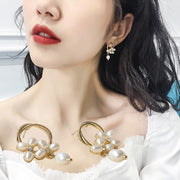 ピアス 両耳用 スタッドピアス アクセサリー レディース 女性 婦人 フェイクパール 揺れる リング おしゃれ かわいい ギフト プレゼント 贈り物