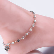 アンクレット レディース アクセサリー チェーン フラワー 花 ハート ヴィンテージ風 華奢 かわいい おしゃれ 足首 カジュアル プレゼント ギフト 贈り物 お祝い 記念日 誕生日 デート 女子会 パーティー お呼ばれ お出かけ デイリー 普段使い  大人女子 雑貨 ファッション小物 女性 シルバーカラー