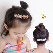ヘアコーム キッズ 女の子 ヘアアクセサリー ガールズ 髪留め まとめ髪 クリア ビーズ フェイクパール お花 フラワー ゴールドカラー 華やか キラキラ 簡単ヘアアレンジ カジュアル キュート かわいい おしゃれ 髪飾り 普段使い ヘッドアクセサリー ホワイト 白 ピンク ブルー グレー イエロー