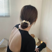 シュシュ ヘアクリップ レディース 女性用 ヘアアクセサリー 髪ゴム 髪留め リボン カメオ アンティーク調 おしゃれ かわいい