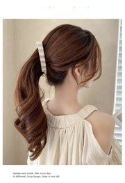 ヘアクリップ バナナクリップ ヘアピン レディース 女性 ヘアアクセサリー シンプル 可愛い カジュアル きれいめ ポニーテール まとめ髪 ヘアアレンジ
