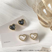 スタッドピアス キャッチ式ピアス ハート ラインストーン レディース アクセサリー ゴールドカラー キラキラ おしゃれ 可愛い かわいい ガーリー 小ぶり シンプル プレゼント ギフト デート 結婚式 パーティー 2次会 ホワイト ブラック