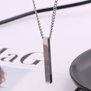 ネックレス ペンダント メンズ 男性 レディース 女性 アクセサリー シンプル 大人 かっこいい カジュアル おしゃれ 普段使い プレゼント 贈り物 ギフト お出かけ 紳士 高見え 高級感 シルバーカラー