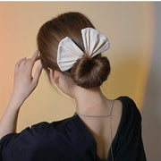 デフトバン シニヨンメーカー お団子メーカー ワイヤー リボン ヘアアクセサリー レディース 女性用 おしゃれ 可愛い ギブソンタック まとめ髪 ヘアアレンジ 髪飾り 簡単 便利 おでかけ