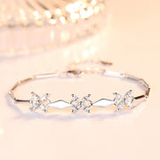 ブレスレット アクセサリー レディース 女性 婦人 大人 ビジュー 花 フラワー シンプル おしゃれ かわいい 上品 ギフト プレゼント