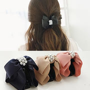 ヘアクリップ バンスクリップ ヘアアクセサリー レディース 女性 フェイクパール パール調 ラインストーン 髪留め まとめ髪 ヘアアレンジ シンプル お洒落 大人可愛い きれいめ 婦人