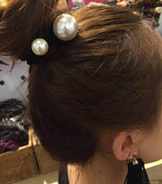 ヘアゴム 髪ゴム ヘアアクセサリー レディース 女性 フェイクパール パール調 大きめ 髪留め まとめ髪 ヘアアレンジ お洒落 きれいめ お出かけ 普段使い デイリー 婦人