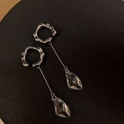 イヤーカフ イヤークリップ ロング レディース 女性 アクセサリー 揺れる おしゃれ シンプル 上品 かわいい プレゼント ギフト