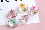 チャーム 2個セット アクセサリーパーツ ピアスパーツ イヤリング ドライフラワー 手芸用品 クラフト材料 アクセサリーキット かわいい ハンドメイド 手作り