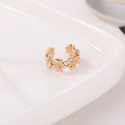 イヤーカフ イヤークリップ レディース アクセサリー 花 フラワー 可愛い ガーリー おしゃれ シンプル ゴールドカラー シルバーカラー 黒 贈り物 ギフト