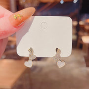 ピアス スタッドピアス 両耳用 レディース 女性 アクセサリー 耳飾り ハート 小ぶり シンプル かわいい 上品 華奢 キュート ガーリー 定番 おしゃれ プレゼント ギフト 記念日 フォーマル パーティ お出かけ 金色