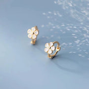 ピアス フープピアス リングピアス レディース 女性 アクセサリー 小ぶり 小さめ フラワー お花 おしゃれ 可愛い ファッション小物