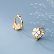 ピアス フープピアス リングピアス レディース 女性 アクセサリー 小ぶり 小さめ フラワー お花 おしゃれ 可愛い ファッション小物