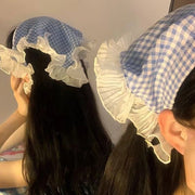 カチューシャ 髪留め レディース 女性 ヘアアクセサリー ファッション雑貨 三角巾風 バブーシュカ風 レース 総柄 チェック ピンク レッド ブルー グリーン カジュアル フェミニン ガーリー 可愛い キュート カントリー調 コスプレ 仮装 ゴスロリ ロリータ