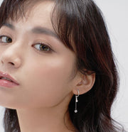 ピアス レディース かわいい 揺れる おしゃれ 両耳 スタッドピアス きらきら 耳飾り アクセサリー 結婚式 入学式 シンプル