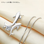 ペンダントトップ ペンダントヘッド ネックレスチャーム 首飾り レディース 女性 アクセサリー ファッション小物 ラインストーン イルカ ストーン おしゃれ きれいめ 上品 キラキラ かわいい シンプル お出かけ ギフト プレゼント 誕生日 記念日 パーティ 銀色 紫