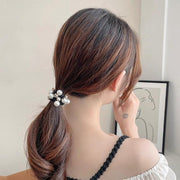 ヘアゴム シュシュ ヘアアクセサリー 髪飾り 髪留め レディース 女性 アクセサリー ラインストーン フェイクパール 編みデザイン ヘアリング ファッション小物 まとめ髪 ヘアアレンジ かわいい キュート おしゃれ きれいめ お出かけ 通勤 ギフト プレゼント 茶 黒