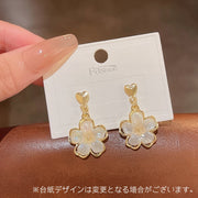 ピアス スタッドピアス レディース 女性 アクセサリー 揺れる フラワー お花 ハート ラインストーン おしゃれ 可愛い ファッション小物