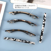バレッタ ヘアアクセサリー レディース まだら シェル風 べっ甲柄 シンプル 大人可愛い 細身 華奢 髪留め 髪飾り まとめ髪 ハーフアップ ヘアアレンジ かわいい おしゃれ 普段使い 女性 ギフト プレゼント 女の子 ガール 高見え 入学式 卒業式 ピンク モノクロ ベージュ