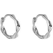 ピアス フープピアス リングピアス 単品 片耳用 レディース 女性 アクセサリー ねじり シンプル おしゃれ 大人可愛い 普段使い お出かけ ギフト プレゼント 婦人用