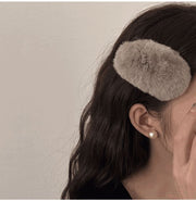 ヘアクリップ フェイクファー ふわふわ もこもこ レディース 女性 女子 女の子 ヘアアクセサリー 髪留め 前髪 横髪 ヘアアレンジ パッチンどめ 大きめ カラバリ豊富 お出かけ 通勤 通学 かわいい おしゃれ シンプル キュート ガーリー
