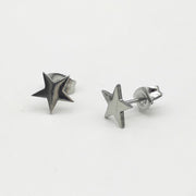 スタッドピアス アクセサリー レディース 両耳用 スター 星形 小粒 小さめ シンプル フラット おしゃれ かわいい お出掛け カジュアル デイリー デート ギフト 普段使い 定番 ベーシック 重ね付け 女性用 婦人用