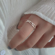 指輪 オープンリング レディース 女性 アクセサリー クロス シンプル お洒落 可愛い フリーサイズ ファッション小物 クリスマス プレゼント