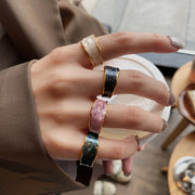 指輪 オープンリング レディース 女性用 アクセサリー マーブル ラメ キラキラ 太め 幅広 不規則 おしゃれ 可愛い 大人女子 綺麗 存在感 おでかけ 普段使い プレゼント ギフト 贈り物
