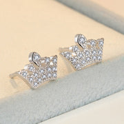 スタッドピアス アクセサリー レディース 女性用 ファッション小物 ラインストーン 王冠 クラウン おしゃれ かわいい 小ぶり エレガント 上品 プレゼント ギフト 誕生日 記念日 デイリー お出かけ