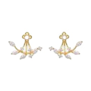 ピアス スタッドピアス バックキャッチピアス レディース 女性 アクセサリー ラインストーン キラキラ リーフ 葉 お洒落 おしゃれ かわいい 普段使い デイリー お出かけ 耳飾り ギフト プレゼント 婦人用