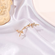 イヤーカフ 単品 片耳用 レディース 女性用 アクセサリー 蝶々 ラインストーン キラキラ 高級感 オシャレ かわいい