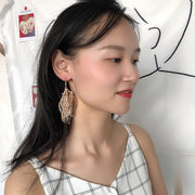 ピアス フックピアス レディース 女性 アクセサリー 揺れる 存在感 大きめ リーフ 葉っぱ ゴールドカラー シルバーカラー お洒落 可愛い ファッション小物 ギフト プレゼント