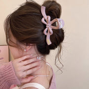 バンスクリップ レディース 女性 大きめ リボン アクセント まとめ髪 ヘアアレンジ 毛量多め 普段使い 通勤 通学 お出かけ ヘアアクセサリー かわいい シンプル おしゃれ