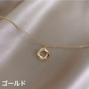 ネックレス ペンダント レディース 女性 アクセサリー チェーン クロス ラウンド サークル ラインストーン キラキラ シルバーカラー ゴールドカラー シンプル おしゃれ かわいい 首飾り お出かけ 普段使い ギフト プレゼント ファッション小物