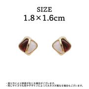 ピアス スタッドピアス レディース 女性 アクセサリー 小ぶり マーブル調 スクエア シンプル お洒落 大人可愛い ファッション小物 プレゼント 贈り物