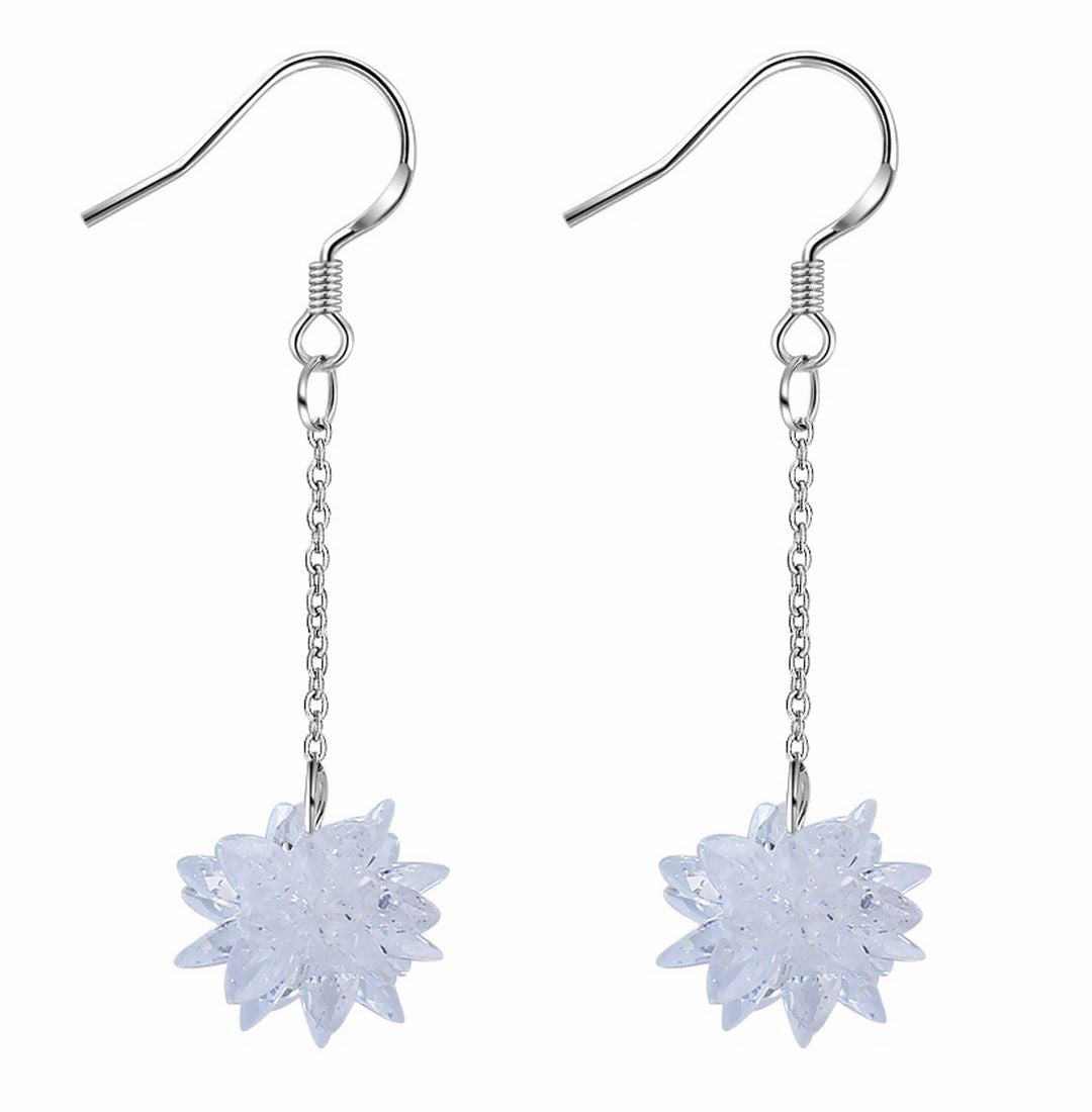 ピアス フックピアス レディース アクセサリー プレゼント 誕生日 揺れる ぶら下がり ロング チェーン チャーム クリスタル ラインストーン 水晶風 スイング シルバーカラー おしゃれ 上品 きれいめ 普段使い お出かけ お呼ばれ 女性 彼女 妻 嫁 大人女子 婦人 ガールズ ギフト 贈り物 記念日 母の日