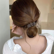 ヘアクリップ 同色2個セット サイドバンスクリップ レディース ヘアアクセサリー シンプル 無地 単色 髪留め 髪飾り まとめ髪 ヘアアレンジ おしゃれ かわいい きれいめ お出かけ オフィス 通勤 普段使い カジュアル デイリー 女性用