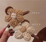 ヘアクリップ ヘアアクセサリー 髪留め バンスクリップ 大きめ 女性 レディース 婦人 お花 フラワー おしゃれ かわいい 秋冬