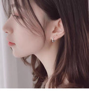 リングピアス フープピアス レディース 女性 アクセサリー ファッション雑貨 丸形 ラウンド型 ねじり ツイスト シルバーカラー ローズゴールドカラー シンプル エレガント フェミニン フォーマル プレゼント ギフト