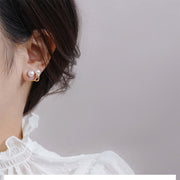 ピアス スタッドピアス バックキャッチピアス レディース 女性 アクセサリー フェイクパール パール調 小ぶり シンプル ゴールドカラー お洒落 上品 大人可愛い お出かけ パーティ デイリー 耳飾り ファッション小物 婦人用 プレゼント ギフト