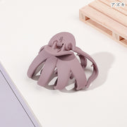 バンスクリップ ヘアクリップ 髪留め レディース 女性 お揃い ペアルック ヘアアクセサリー ファッション雑貨 無地 マットカラー ブラック オフホワイト ピンク シンプル カジュアル かわいい キュート フェミニン ライトフォーマル おしゃれ