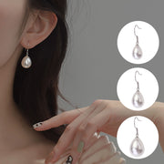 ピアス フックピアス レディース 女性 アクセサリー ティアドロップ しずく型 雫 シルバーカラー フェイクパール 揺れる かわいい おしゃれ 上品 きれいめ 大人女子 普段使い プレゼント ギフト