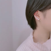 イヤーカフ 片耳用 レディース 女性 アクセサリー ファッション雑貨 大きめ 大振り フェイクパール ホワイト ゴールドカラー シンプル おしゃれ 華やか かわいい キュート フェミニン プレゼント ギフト