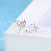 ピアス スタッドピアス アクセサリー レディース シルバーカラー 銀色 星 かわいい おしゃれ ソンプル パーティー ギフト 記念日 誕生日 プレゼント 贈り物 ファッション小物 女性用