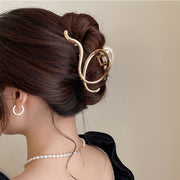 バンスクリップ クロウクリップ ヘアクリップ レディース 女性 婦人 ヘアアクセサリー 髪飾り まとめ髪 ウェーブ 無地 単色 シンプル  ヘアアレンジ かわいい おしゃれ お出かけ