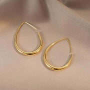ピアス フックピアス レディース 女性用 アクセサリー ゴールドカラー しずく型 可愛い おしゃれ シンプル 上品 エレガント 記念日 誕生日 プレゼント 贈り物 ギフト ファッション小物 婦人用 金色