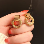 スタッドピアス レディース 女性用 アクセサリー リング チェーン おしゃれ 上品 エレガント 存在感 可愛い おでかけ 通勤 オフィス ギフト プレゼント 贈り物