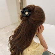 ヘアクリップ バンスクリップ レディース 女性用 ヘアアクセサリー ヘアアレンジ 髪留め 髪飾り 花 フラワーモチーフ パール調 ブラック ピンク クリア 上品 かわいい おしゃれ ファッション小物